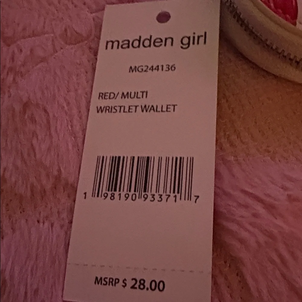 NWT Madden Girl heart shaped coin purse - Picture 5 of 5